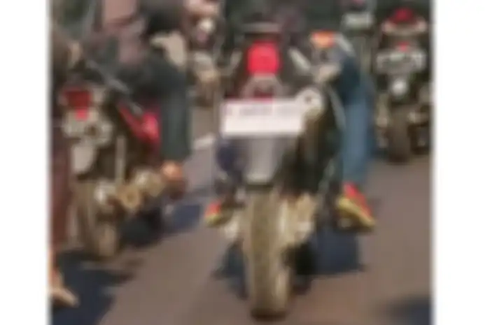 Spyshoot Suzuki DR 150