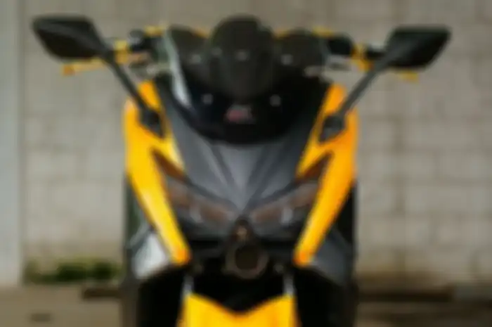 NMAX modifikasi dengan lampu Aerox dikira Yamaha NMAX Facelift 2019