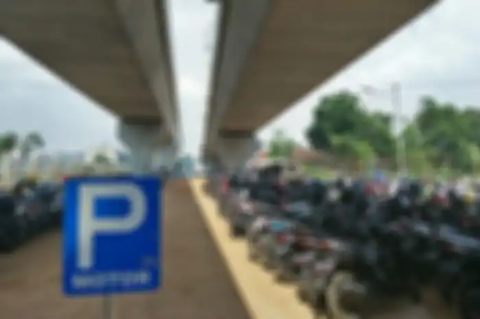 Lahan park and ride di stasiun MRT Lebak Bulus