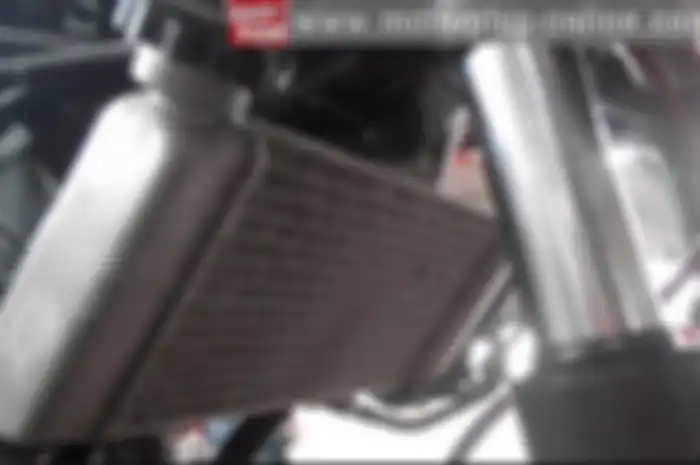 Radiator di motor punya peran penting.