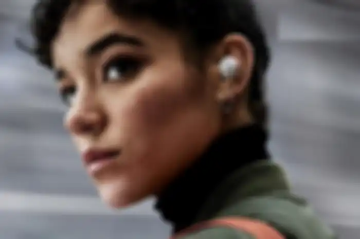 Samsung Galaxy Buds warna putih