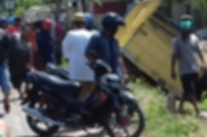 Kecelakaan maut truk vs motor, bocah 6 tahun meninggal dunia