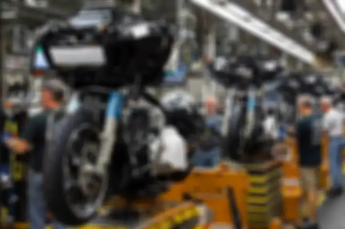 Ilustrasi pabrik moge Harley-Davidson. Muncul Usulan Pembebasan Pajak Kendaraan Bermotor Baru, Wah Harga Moge Bisa Jadi Lebih Murah Nih!
