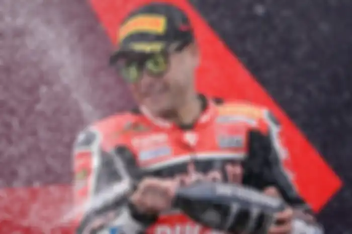 Alvaro Bautista menang race 2 WSBK Aragon, sudah bikin 9 kemenangan beruntun dan cetak sejarah buat Ducati