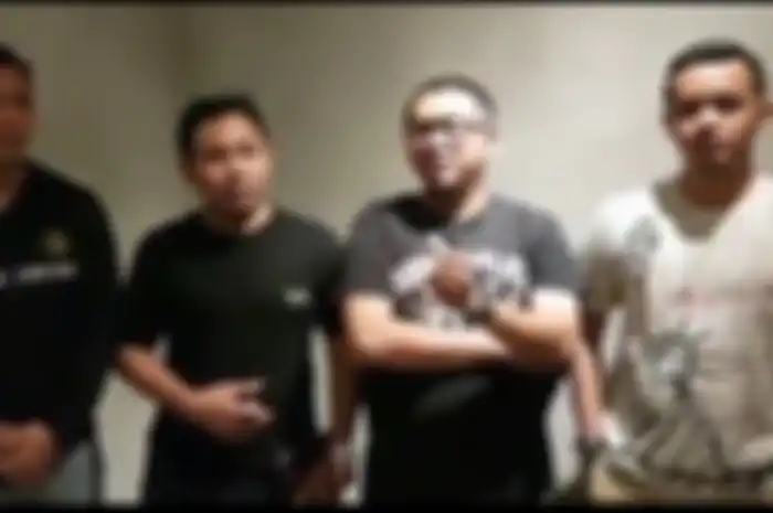Balapan di Surabaya akhirnya dibatalkan