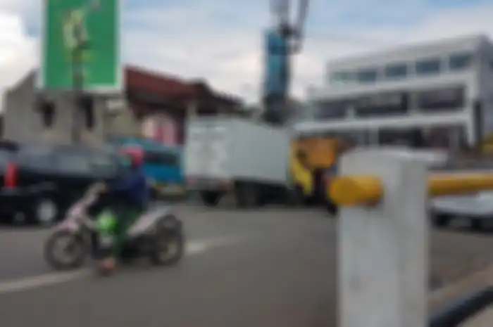Motor lawan arah. pengamat transportasi sebut cara untuk mencegah pemotor lawan arah