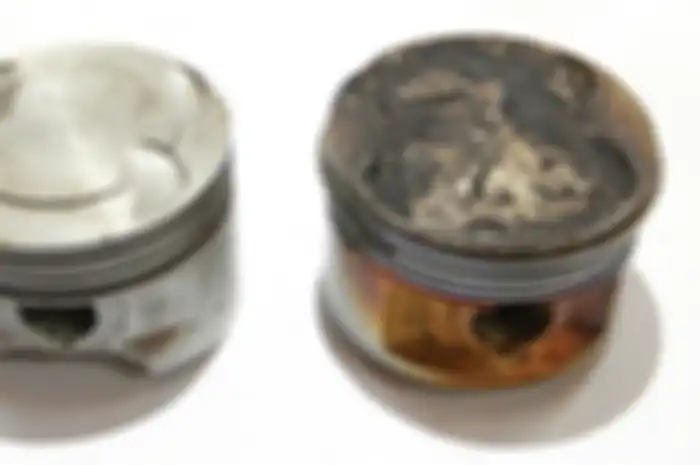 Piston standar Thunder 250 diameter 72 mm sedangkan piston Mitsubishi 120SS diameter 73 mm.  
