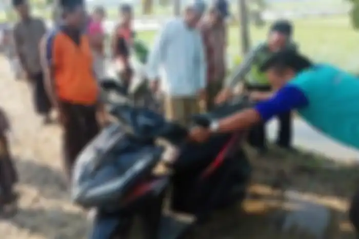 Motor Honda Vario 125 ditemukan di tepi sawah