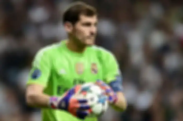 Iker Casillas yang saat ini memperkuat FC Porto dilaporkan mengalami serangan jantung saat berlatih dengan timnya