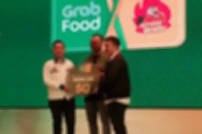 Banyak Dipesan Online, Geprek Bensu Resmi Kolab Bareng GrabFood! 