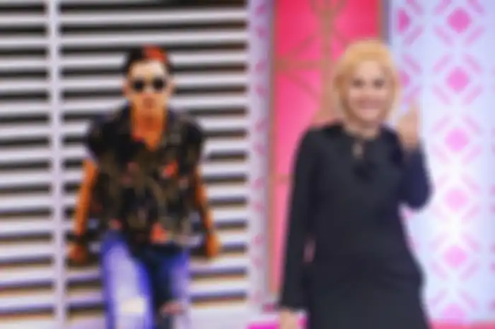 Vicky Nitinegoro dan Nikita Mirzani