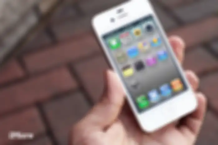 iPhone 4