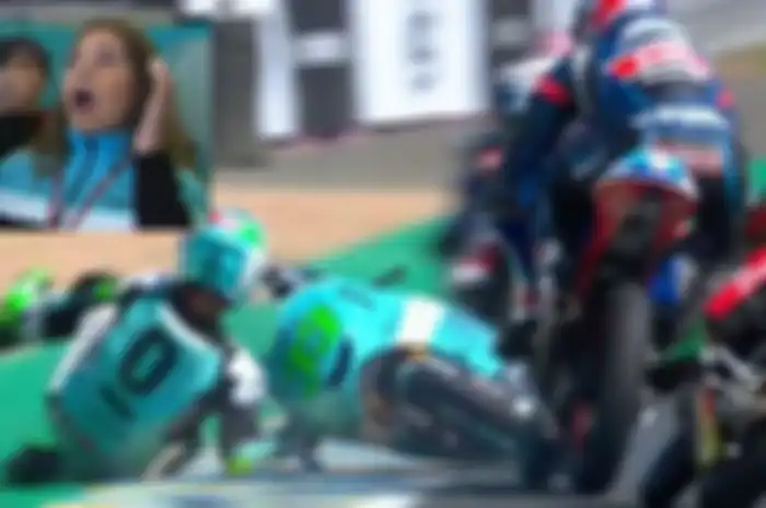 Aksi penyelamatan Jakub Kornfeil di MotoGP Le Mans