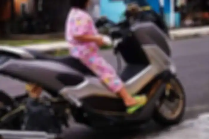 Yamaha NMAX low rider
