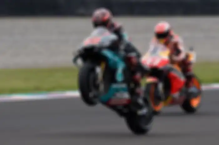 Fabio Quartararo akan merecoki Marc Marquez dalam pertarungan di Lemans
