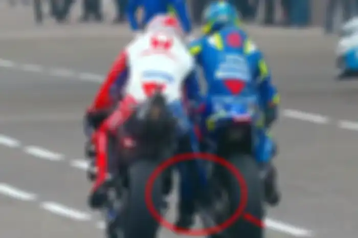 Jack Miller bantu setut motor Suzuki Joan Mir di MotoGP Prancis 2019