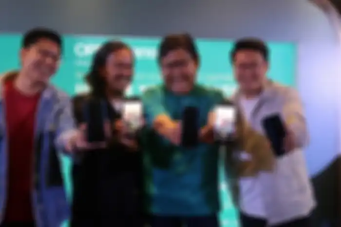 Oppo bekerja sama dengan Aries Lukman, Heret Frasthio, dan Benny Lim untuk merasakan sensasi kamera Oppo Reno 10x Zoom