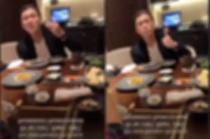 Reino Barack saat makan bersama keluarga Syahrini