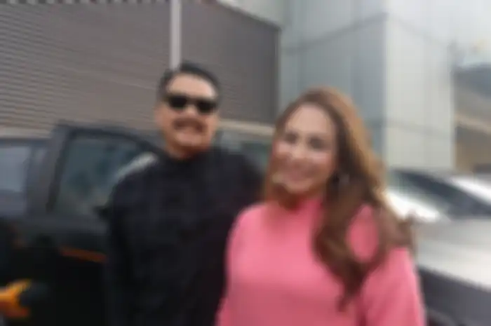 Ferry Maryadi dan Deswita Maharani saat Grid.ID jumpai di kawasan Tendean, Jakarta Selatan, Kamis (30/5/2019).