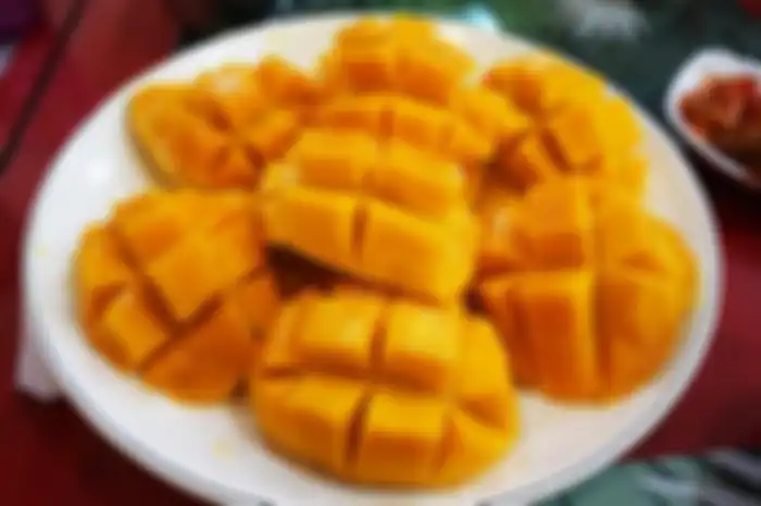 Buah ini tidak hanya lezat tetapi juga memiliki profil nutrisi yang mengesankan. Ini manfaat dari mangga harum manis.
