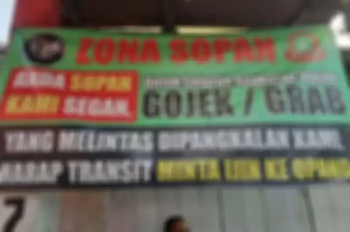 Ojol harus ijin melintas di kawasan Bandung oleh para pengojek pangkalan (opang).