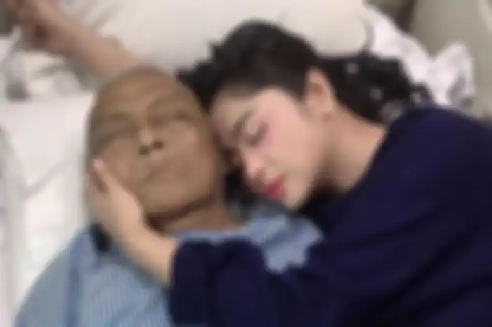 Ayah Dewi Perssik meniggal dunia karena diabetes, 7 buah ini sebaiknya dihindari bagi para penderita diabetes.