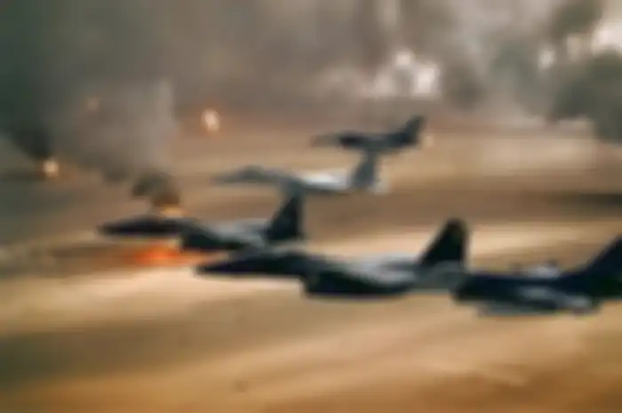 Deretan jet tempur USAF berpatroli saat operasi Desert Storm