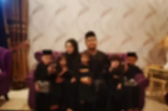 Ibu muda asal Malaysia bernama Nieyssa Hashim telah memiliki lima orang anak yang ia lahirkan setiap tahunnya.