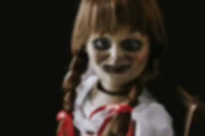 Boneka replika Annabelle