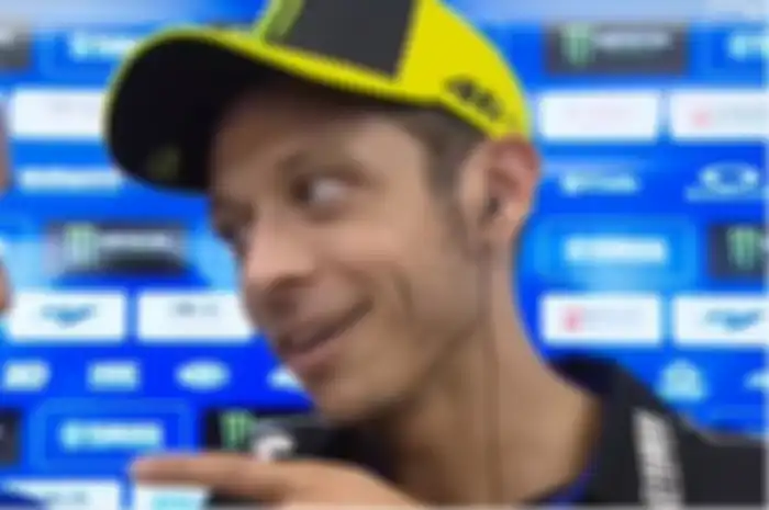Rossi menyindir media Italia yang diduga sengaja memperkeruh suasana setelah insiden tikungan 10 di MotoGP Catalunnya 2019
