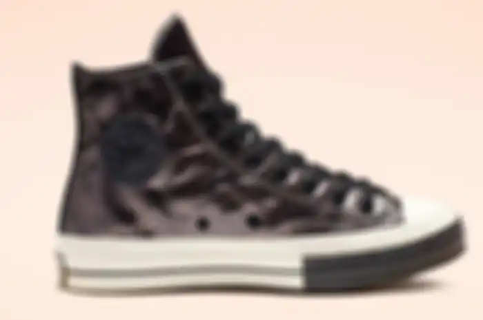 Chuck 70 Flight School Leather High Top Unisex Shoe