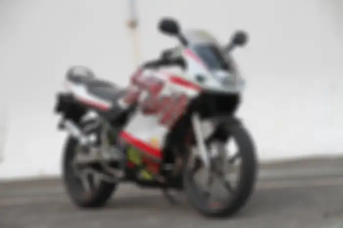 Kawasaki NInja 150 RR milik Kris Camaro 