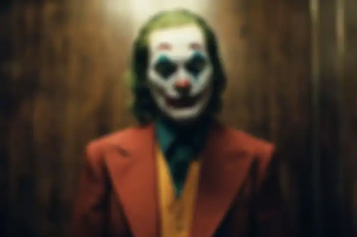 Joaquin Phoenix sebagai Joker