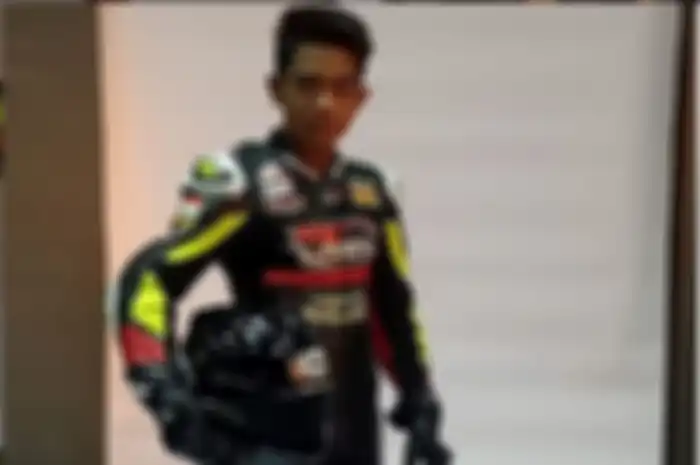 Roby Sakera kehilangan wearpack, sepatu dan sarung tangan ketika berangkat ke Jepang