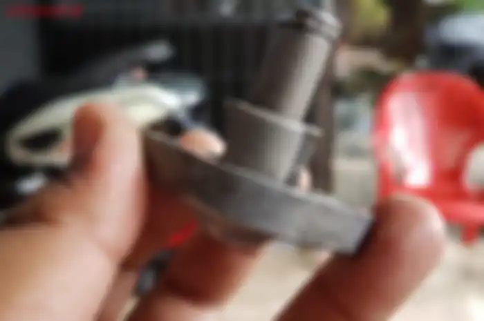 Foto Ilustrasi tensioner rantai keteng lemah