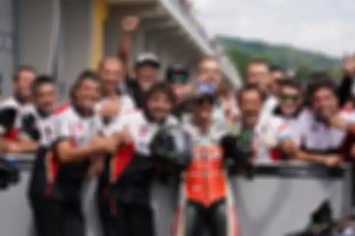 Cal Crutchlow meski kondisi cedera lutut cukup parah, malah berhasil podium 3 di MotoGP Jerman 2019