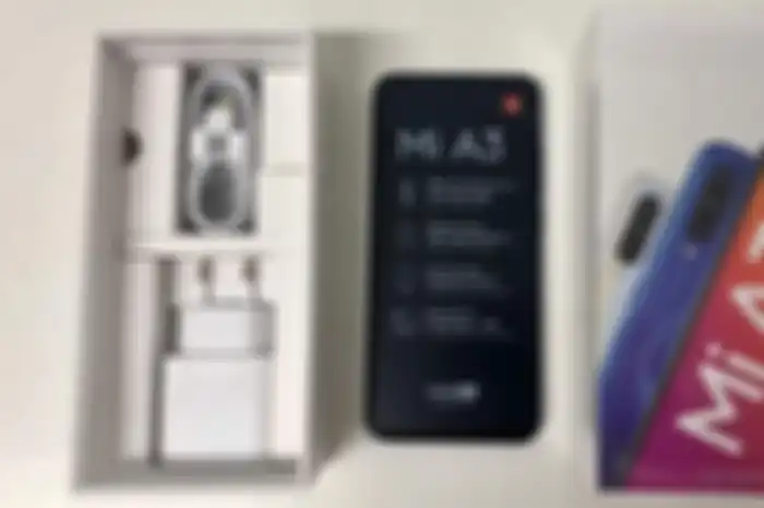 Penampakan Xiaomi Mi A3