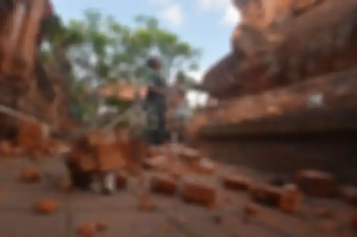 Biasanya gempa bumi sering dikaitkan dengan bencana alam destruktif yang membawa kehancuran. Namun ternyata tidak menurut orang Bali.