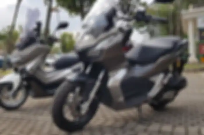 Honda ADV 150 dibandingkan dengan Yamaha NMAX