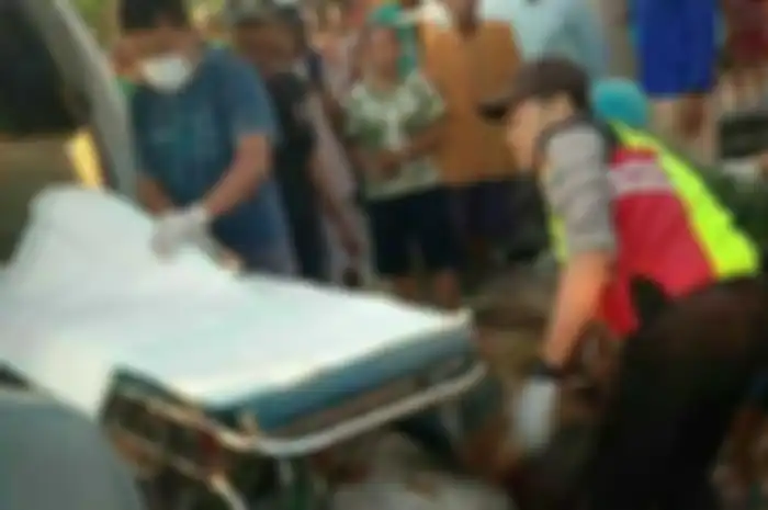 Dua orang pemotor dan boncenger tewas setelah mengalami kecelakaan