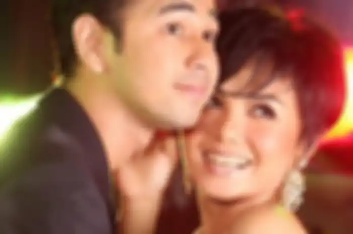 (TABUNGAN) Dulu Dikabarkan Tak Restui Raffi Ahmad dan Yuni Shara, Amy Qanita: Nggak Mungkin Saya Musuhi Anak Sendiri!