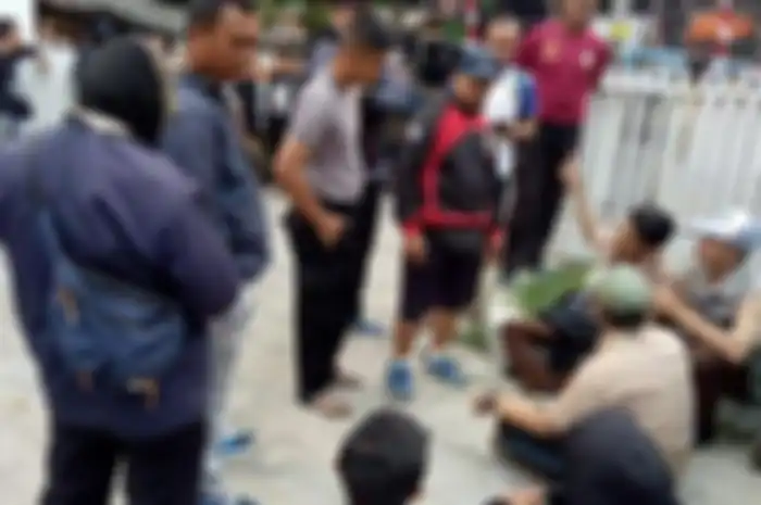 Dua kelompok geng motor saling serang hanya karena wanita