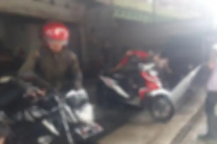 Tempat cuci motor Razzaaq yang pasang tarif cuma Rp 5.000