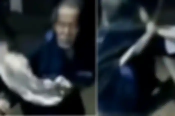 Aksi sejumlah pemuda melakukan aksi bullying terhadap seorang kakek tunawisma.