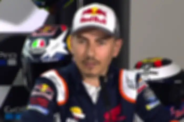 Jorge Lorenzo kembali balapan di MotoGP Inggris 2019 setelah dua bulan jalani penyembuhan cedera dan melewatkan 4 ronde MotoGP