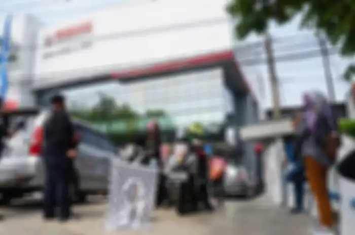 Pelepasan peserta Maxi Yamaha Day 2019 di dealer Yamaha Surya Prima A. Yani, Banjarmasin, Kalimantan Selatan