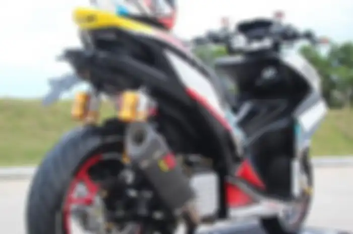 Yamaha Aerox modifikasi.