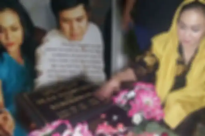 Disebut Pakai Uang Olga Syahputra Miliaran Rupiah untuk Judi, Mak Vera Kini Jualan Nasi Goreng Demi Sambung Hidup