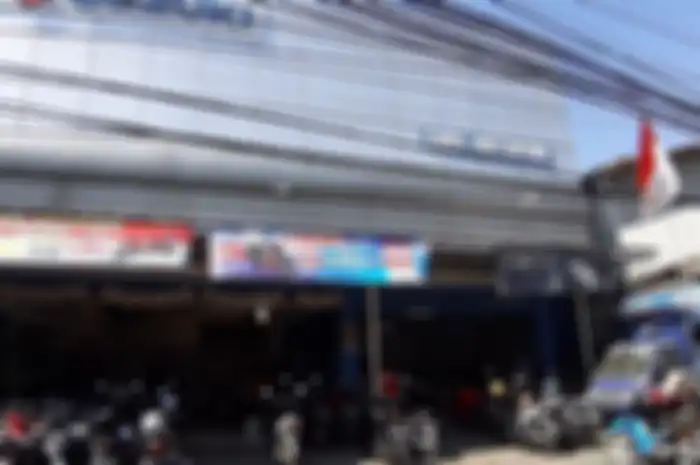 Dealer motor Suzuki.