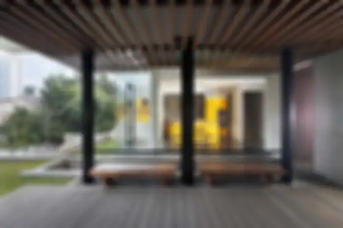 Desain pergola minimalis di W House karya Studio Air Putih